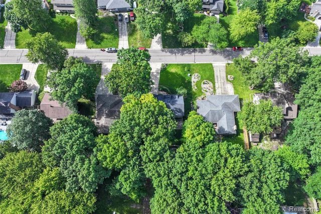 5327 Olde Saybrooke Road, Grand Blanc, MI 48439