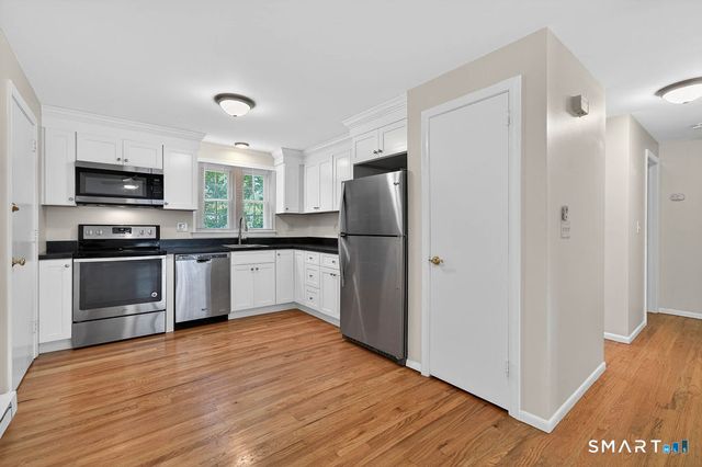 1789 Foxon Road 7D, North Branford, CT 06471