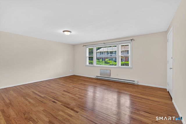 1789 Foxon Road 7D, North Branford, CT 06471