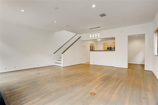 2629 Wroxton Road A, Houston, TX 77005