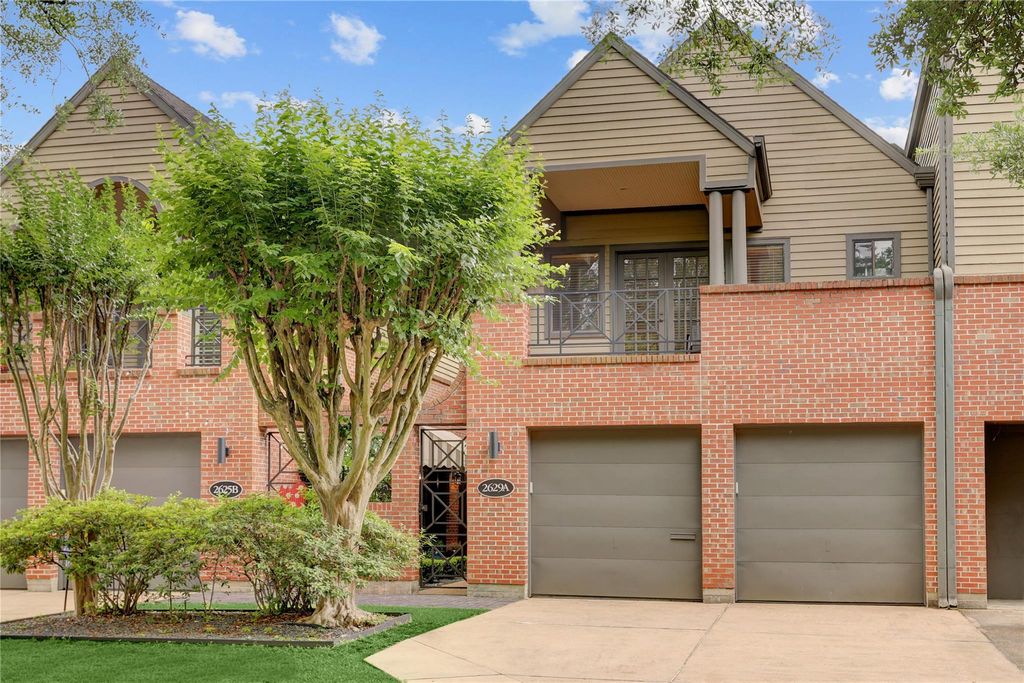 2629 Wroxton Road A, Houston, TX 77005