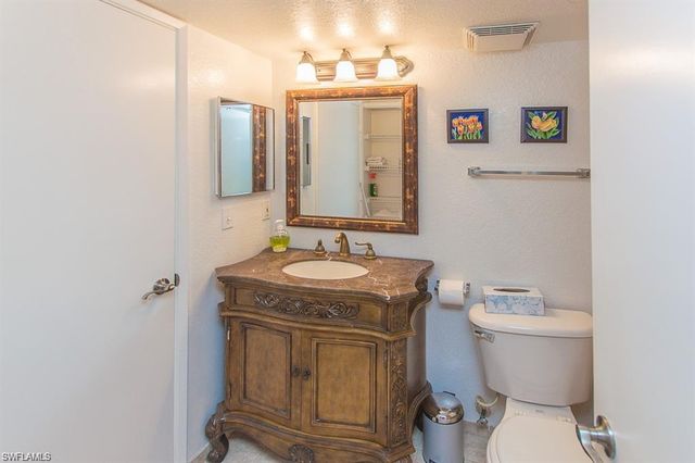 8215 Ibis Club DR 102, Naples, FL 34104