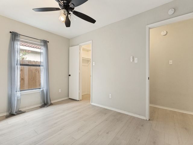 2313 Harvest Glen Court, Fort Worth, TX 76108