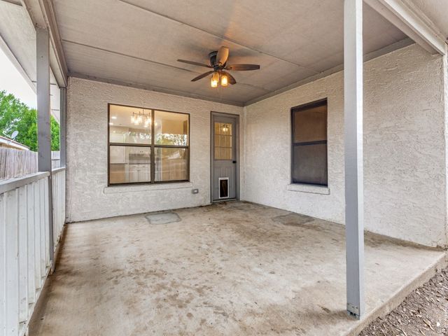 2313 Harvest Glen Court, Fort Worth, TX 76108