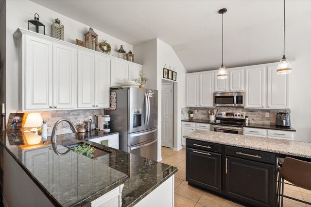 105 Meadow Glen Court, Aledo, TX 76008