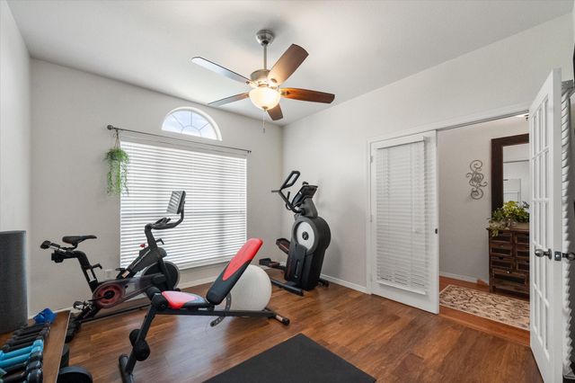 105 Meadow Glen Court, Aledo, TX 76008