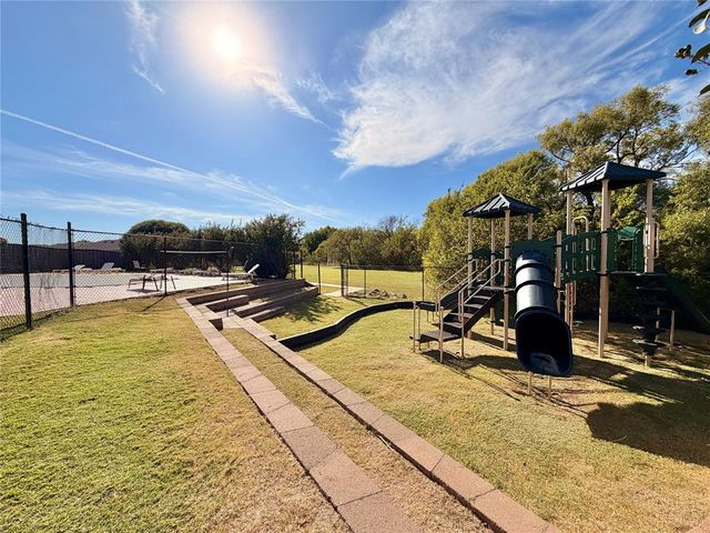 6825 NW 157th Street, Edmond, OK 73013