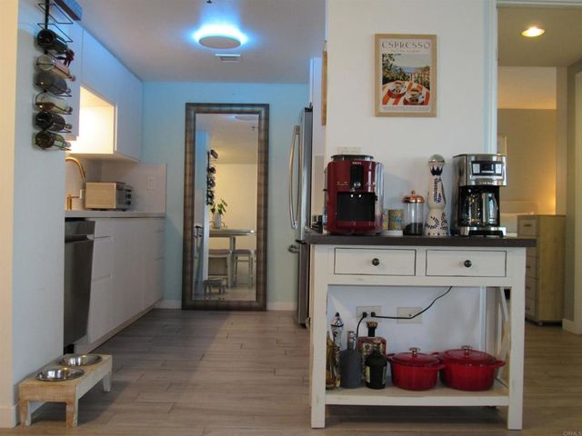 425 W Beech St 1255, San Diego, CA 92101