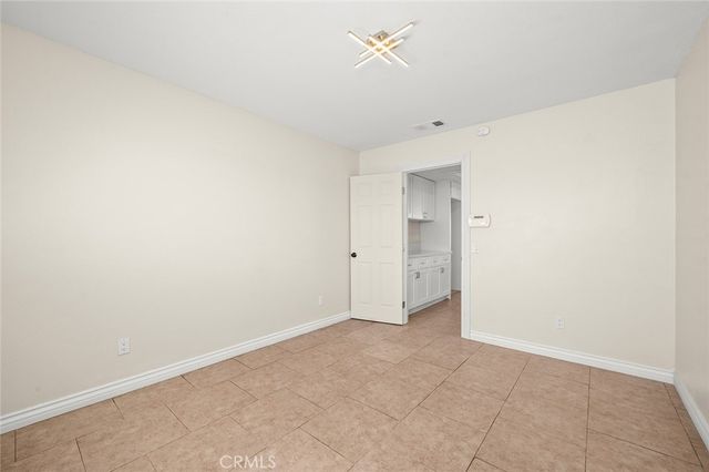 13980 Mission, Hesperia, CA 92344