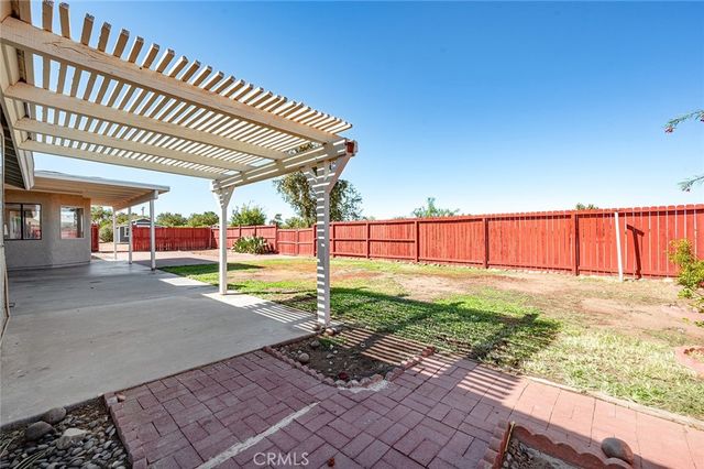 13980 Mission, Hesperia, CA 92344