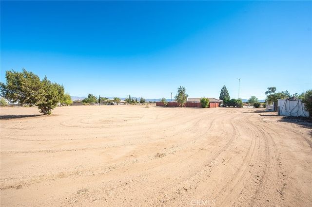 13980 Mission, Hesperia, CA 92344
