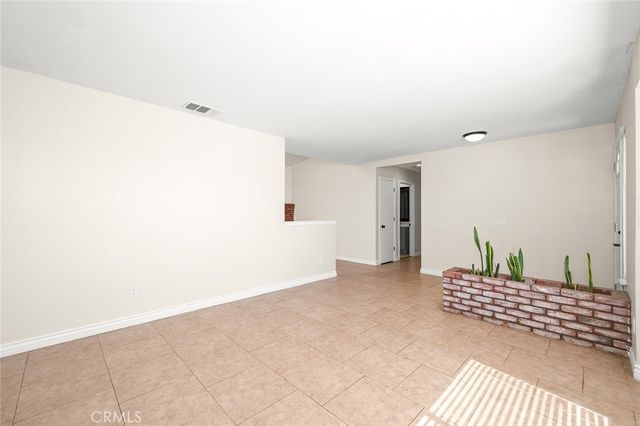 13980 Mission, Hesperia, CA 92344