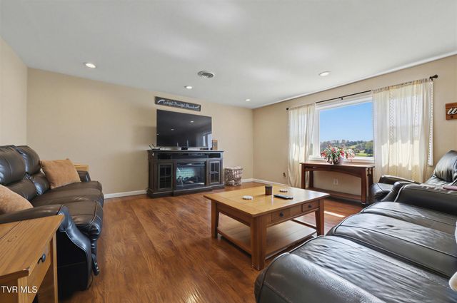 85 Jaybird Lane, Greeneville, TN 37743