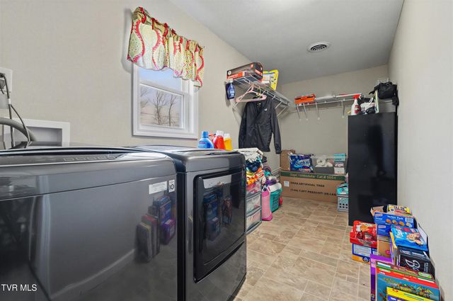 85 Jaybird Lane, Greeneville, TN 37743