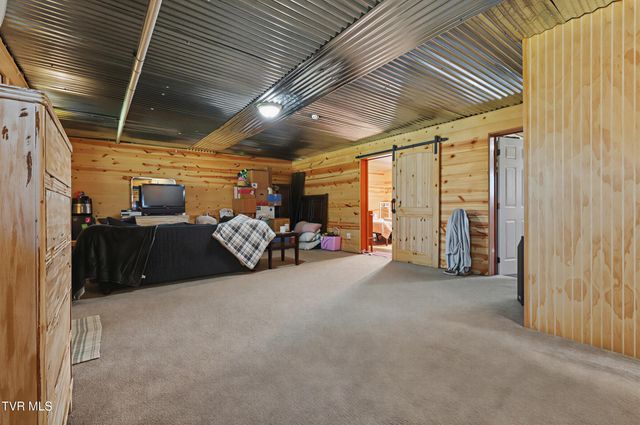 85 Jaybird Lane, Greeneville, TN 37743