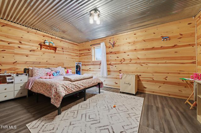 85 Jaybird Lane, Greeneville, TN 37743