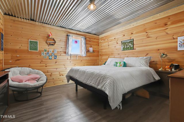 85 Jaybird Lane, Greeneville, TN 37743