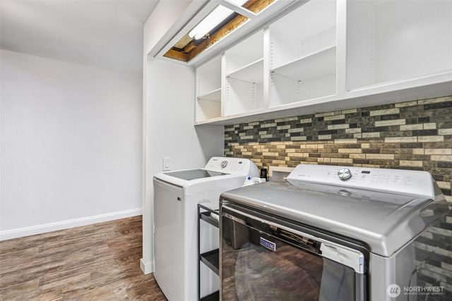 24017 SE 111th Street, Issaquah, WA 98027