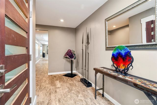 24017 SE 111th Street, Issaquah, WA 98027