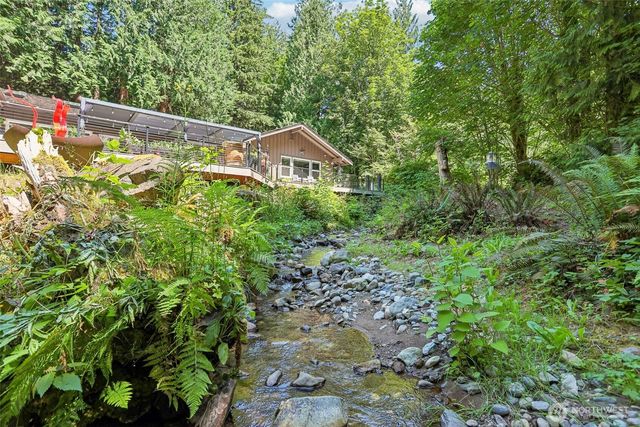 24017 SE 111th Street, Issaquah, WA 98027