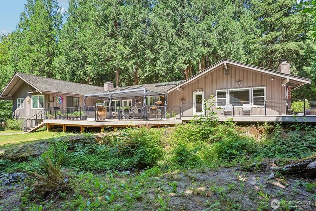 24017 SE 111th Street, Issaquah, WA 98027