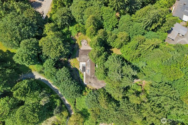 24017 SE 111th Street, Issaquah, WA 98027