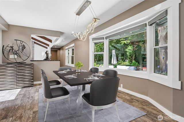 24017 SE 111th Street, Issaquah, WA 98027