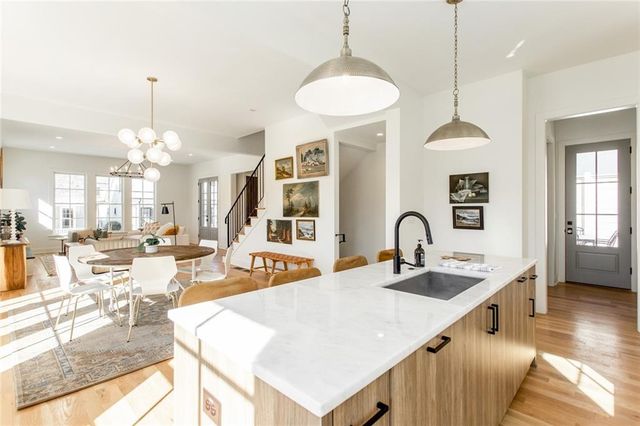 11260 Serenbe Lane, Chattahoochee Hills, GA 30268