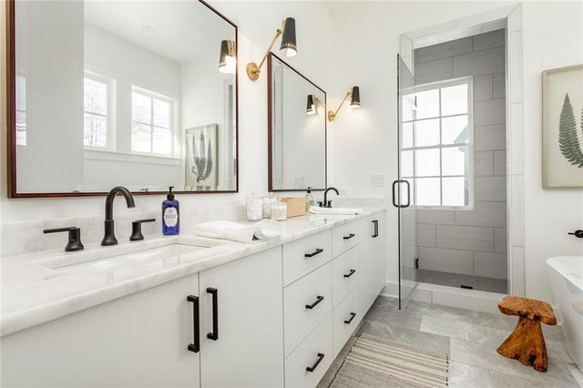 11260 Serenbe Lane, Chattahoochee Hills, GA 30268
