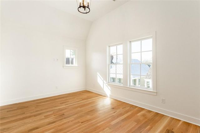 11260 Serenbe Lane, Chattahoochee Hills, GA 30268