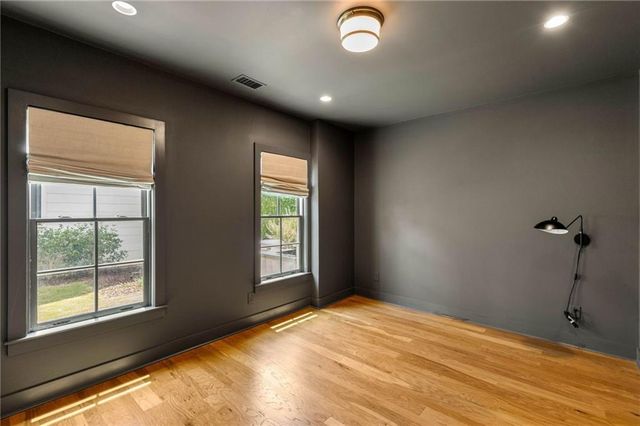 11260 Serenbe Lane, Chattahoochee Hills, GA 30268