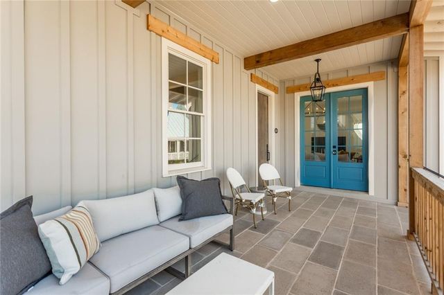11260 Serenbe Lane, Chattahoochee Hills, GA 30268