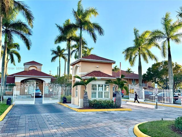 6900 SW 39th St 207J, Davie, FL 33314