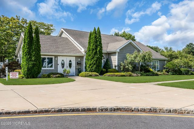 4302 Galloping Hill Lane 4302, Toms River, NJ 08755