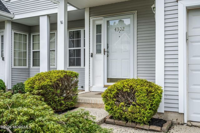 4302 Galloping Hill Lane 4302, Toms River, NJ 08755
