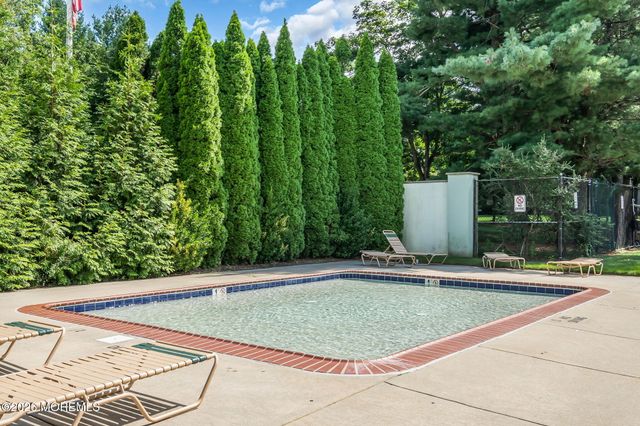 4302 Galloping Hill Lane 4302, Toms River, NJ 08755