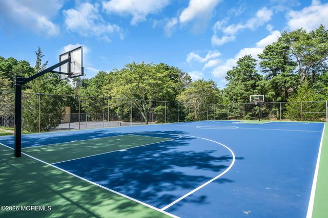 4302 Galloping Hill Lane 4302, Toms River, NJ 08755