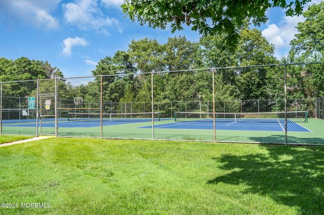 4302 Galloping Hill Lane 4302, Toms River, NJ 08755