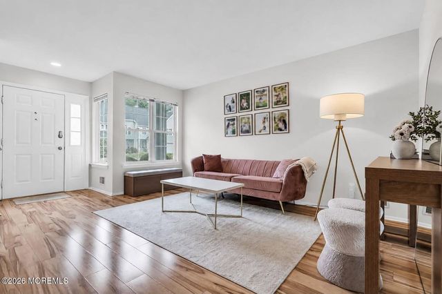 4302 Galloping Hill Lane 4302, Toms River, NJ 08755
