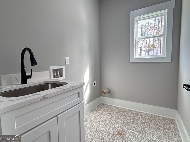 5832 Woodland Park Court, Jefferson, GA 30549