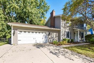 108 W Chapel Lane, Midland, MI 48640