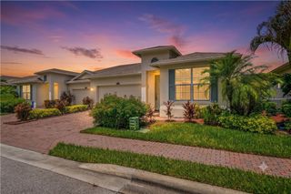 1849 Oak Grove Court, Vero Beach, FL 32966