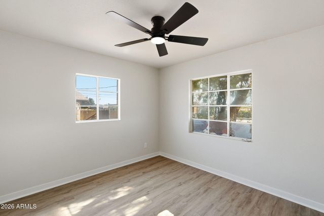 7721 N 63rd Ave Avenue, Glendale, AZ 85301