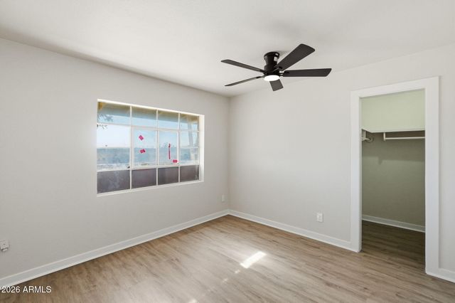 7721 N 63rd Ave Avenue, Glendale, AZ 85301