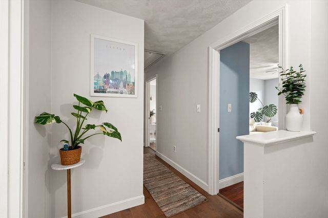 105 Grove Ave, Wilmington, MA 01887