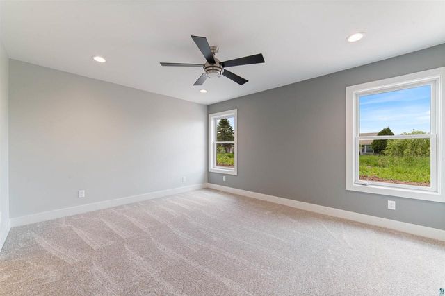 3317 Baxter Ave, Superior, WI 54880