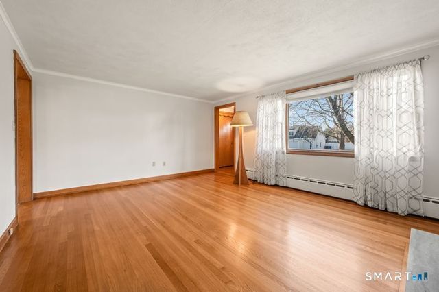 43 Robin Road, Farmington, CT 06032