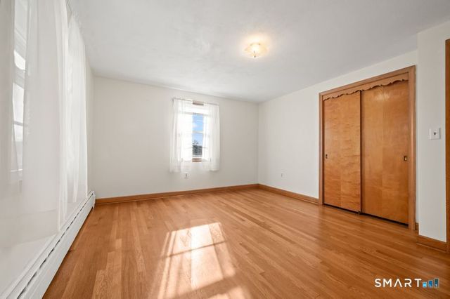 43 Robin Road, Farmington, CT 06032