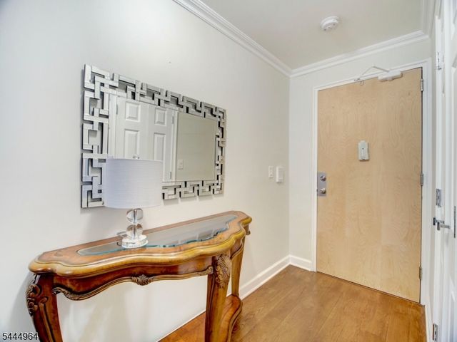 176 Millburn Ave C004, Millburn Twp., NJ 07041