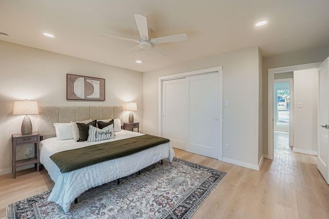 7806 Whitsun DR, Austin, TX 78749